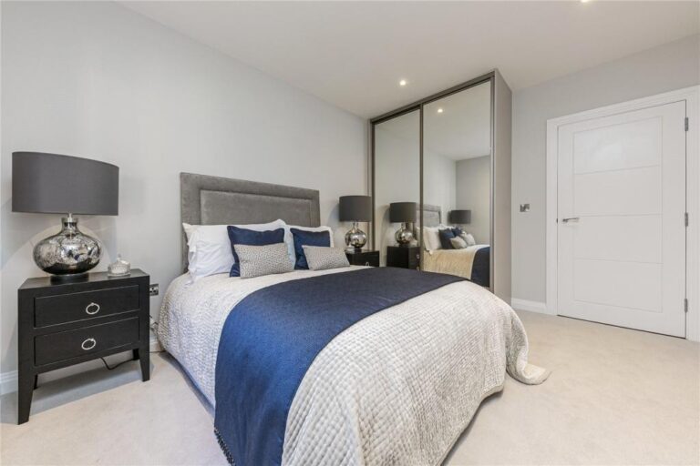 75989_RDI220047_IMG_03_0000